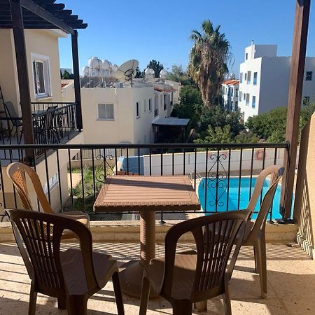 Sirena Kings Apartment Пафос Екстериор снимка